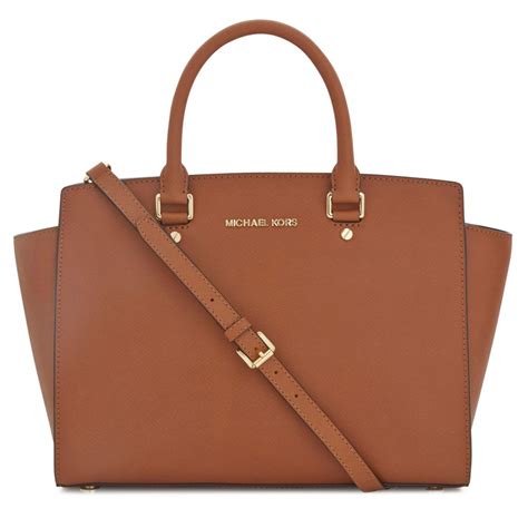 saffiano leather tote michael kors.